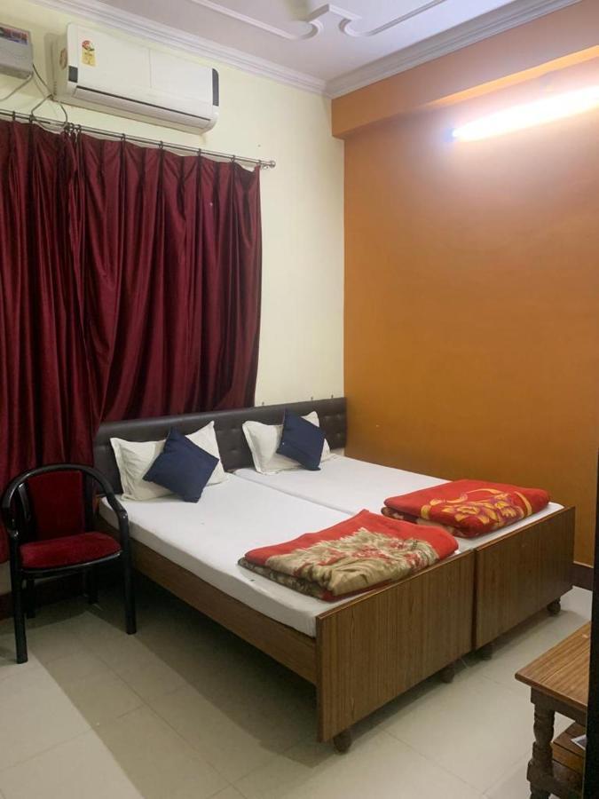 Narendra Guest House Kakarmatha Exterior foto